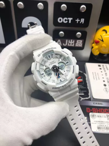 Hot selling GA-120 hand-raising light Casio G-SHOCK--classic shockproof dial design👍In stock and shipped immediately, 45-degree automatic hand-raising light function with strong visual impact🙈LCD liquid crystal display💡Stopwatch speed function accurate to 1/1000 second⌛Shockproof📣Anti-magnetic💥200 meters waterproof🏊48 city time📲Countdown⏳Alarm clock⏰Fully automatic calendar and other powerful functions📆