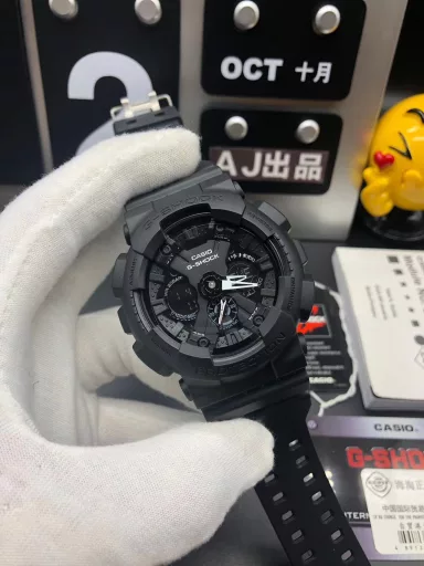 Hot selling GA-120 hand-raising light Casio G-SHOCK--classic shockproof dial design👍In stock and shipped immediately, 45-degree automatic hand-raising light function with strong visual impact🙈LCD liquid crystal display💡Stopwatch speed function accurate to 1/1000 second⌛Shockproof📣Anti-magnetic💥200 meters waterproof🏊48 city time📲Countdown⏳Alarm clock⏰Fully automatic calendar and other powerful functions📆