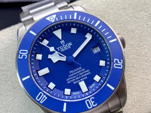 ZF's famous work [stronger, more wear-resistant, and lighter] Tudor Tudor Pelagos series Blue Potato, also known as 