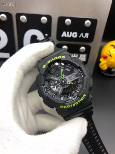 GA-110 Hand-raise Light Casio G-SHOCK--Classic shockproof dial design👍In stock and shipped immediately, 45-degree automatic hand-raise light function with strong visual impact🙈LCD liquid crystal display💡Stopwatch speed function accurate to 1/1000 second⌛Shockproof📣Anti-magnetic💥200 meters waterproof🏊48 city time📲Countdown⏳Alarm clock⏰Fully automatic calendar and other powerful functions📆