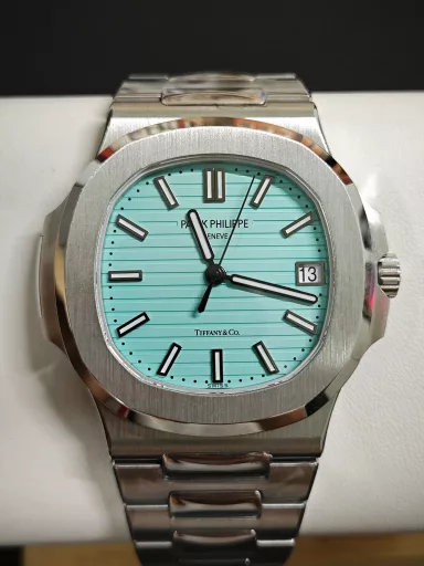 Nautilus Tiffany Blue