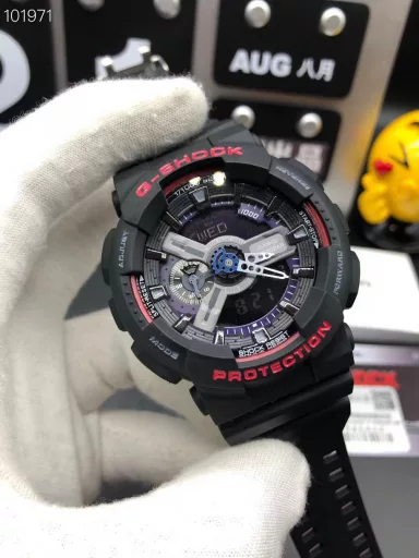 GA-110 Hand-raise Light Casio G-SHOCK--Classic shockproof dial design👍In stock and shipped immediately, 45-degree automatic hand-raise light function with strong visual impact🙈LCD liquid crystal display💡Stopwatch speed function accurate to 1/1000 second⌛Shockproof📣Anti-magnetic💥200 meters waterproof🏊48 city time📲Countdown⏳Alarm clock⏰Fully automatic calendar and other powerful functions