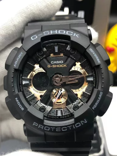 Hot selling GA-120 hand-raising light Casio G-SHOCK--classic shockproof dial design👍In stock and shipped immediately, 45-degree automatic hand-raising light function with strong visual impact🙈LCD liquid crystal display💡Stopwatch speed function accurate to 1/1000 second⌛Shockproof📣Anti-magnetic💥200 meters waterproof🏊48 city time📲Countdown⏳Alarm clock⏰Fully automatic calendar and other powerful functions📆