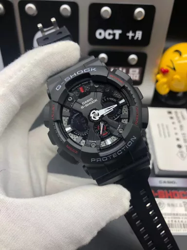 Hot selling GA-120 hand-raising light Casio G-SHOCK--classic shockproof dial design👍In stock and shipped immediately, 45-degree automatic hand-raising light function with strong visual impact🙈LCD liquid crystal display💡Stopwatch speed function accurate to 1/1000 second⌛Shockproof📣Anti-magnetic💥200 meters waterproof🏊48 city time📲Countdown⏳Alarm clock⏰Fully automatic calendar and other powerful functions📆