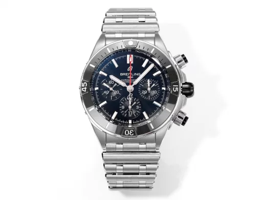 The first BLS new product on the market - Breitling Super Mechanical Chronograph 44mm, exclusive ceramic technology, breaking through the original technical barriers. The design inspiration comes from the Italian Air Force 