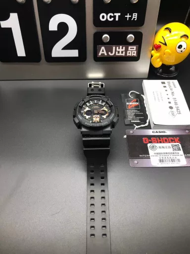 Hot selling GA-120 hand-raising light Casio G-SHOCK--classic shockproof dial design👍In stock and shipped immediately, 45-degree automatic hand-raising light function with strong visual impact🙈LCD liquid crystal display💡Stopwatch speed function accurate to 1/1000 second⌛Shockproof📣Anti-magnetic💥200 meters waterproof🏊48 city time📲Countdown⏳Alarm clock⏰Fully automatic calendar and other powerful functions📆