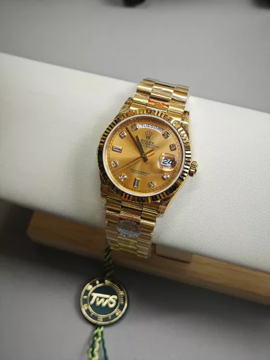 TWS36m diamond engraved full gold log weight 137