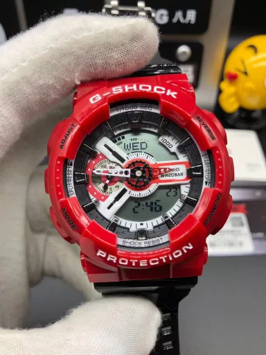 GA-110 Hand-raise Light Casio G-SHOCK--Classic shockproof dial design👍In stock and shipped immediately, 45-degree automatic hand-raise light function with strong visual impact🙈LCD liquid crystal display💡Stopwatch speed function accurate to 1/1000 second⌛Shockproof📣Anti-magnetic💥200 meters waterproof🏊48 city time📲Countdown⏳Alarm clock⏰Fully automatic calendar and other powerful functions