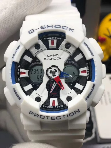 Hot selling GA-120 hand-raising light Casio G-SHOCK--classic shockproof dial design👍In stock and shipped immediately, 45-degree automatic hand-raising light function with strong visual impact🙈LCD liquid crystal display💡Stopwatch speed function accurate to 1/1000 second⌛Shockproof📣Anti-magnetic💥200 meters waterproof🏊48 city time📲Countdown⏳Alarm clock⏰Fully automatic calendar and other powerful functions📆