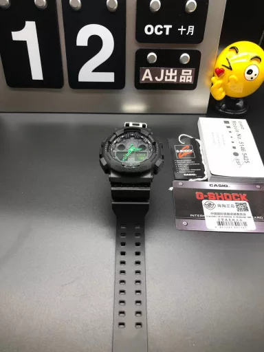 Hot selling GA-120 hand-raising light Casio G-SHOCK--classic shockproof dial design👍In stock and shipped immediately, 45-degree automatic hand-raising light function with strong visual impact🙈LCD liquid crystal display💡Stopwatch speed function accurate to 1/1000 second⌛Shockproof📣Anti-magnetic💥200 meters waterproof🏊48 city time📲Countdown⏳Alarm clock⏰Fully automatic calendar and other powerful functions📆