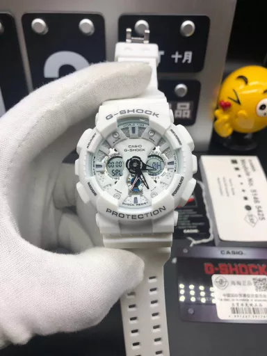 Hot selling GA-120 hand-raising light Casio G-SHOCK--classic shockproof dial design👍In stock and shipped immediately, 45-degree automatic hand-raising light function with strong visual impact🙈LCD liquid crystal display💡Stopwatch speed function accurate to 1/1000 second⌛Shockproof📣Anti-magnetic💥200 meters waterproof🏊48 city time📲Countdown⏳Alarm clock⏰Fully automatic calendar and other powerful functions📆