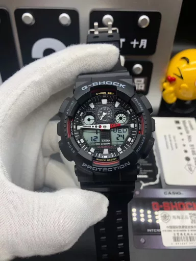 Hot selling GA-120 hand-raising light Casio G-SHOCK--classic shockproof dial design👍In stock and shipped immediately, 45-degree automatic hand-raising light function with strong visual impact🙈LCD liquid crystal display💡Stopwatch speed function accurate to 1/1000 second⌛Shockproof📣Anti-magnetic💥200 meters waterproof🏊48 city time📲Countdown⏳Alarm clock⏰Fully automatic calendar and other powerful functions📆