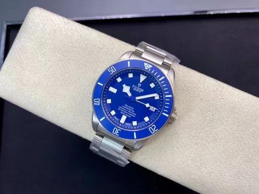 ZF's famous work [stronger, more wear-resistant, and lighter] Tudor Tudor Pelagos series Blue Potato, also known as 