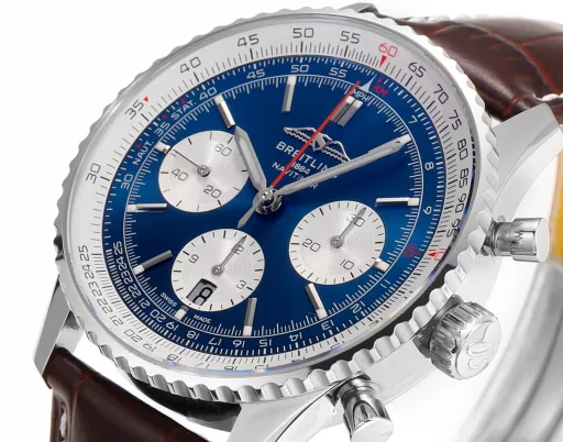 BLS: Breitling's new Navitimer celebrates its 70th anniversary, with a bold new interpretation of the classic watch. Measuring 43mm, the iteration is undoubtedly an authentic Navitimer, with a circular slide rule, baton scale, three subdials and a grooved bezel for easy grip, and the new BLS B01 movement