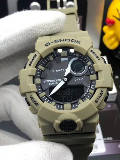 Hot selling GA-120 hand-raising light Casio G-SHOCK--classic shockproof dial design👍In stock and shipped immediately, 45-degree automatic hand-raising light function with strong visual impact🙈LCD liquid crystal display💡Stopwatch speed function accurate to 1/1000 second⌛Shockproof📣Anti-magnetic💥200 meters waterproof🏊48 city time📲Countdown⏳Alarm clock⏰Fully automatic calendar and other powerful functions📆