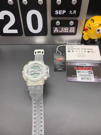 GA-400 hand-raise light Casio G-SHOCK--classic shockproof dial design👍In stock and shipped in seconds, 45-degree automatic hand-raise light function with strong visual impact🙈LCD liquid crystal display💡Stopwatch speed function accurate to 1/1000 second⌛Shockproof📣Anti-magnetic💥200 meters waterproof🏊48 city time📲Countdown⏳Alarm clock⏰Fully automatic calendar and other powerful functions📆