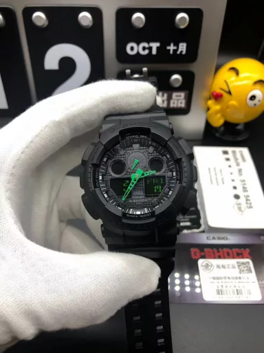 Hot selling GA-120 hand-raising light Casio G-SHOCK--classic shockproof dial design👍In stock and shipped immediately, 45-degree automatic hand-raising light function with strong visual impact🙈LCD liquid crystal display💡Stopwatch speed function accurate to 1/1000 second⌛Shockproof📣Anti-magnetic💥200 meters waterproof🏊48 city time📲Countdown⏳Alarm clock⏰Fully automatic calendar and other powerful functions📆