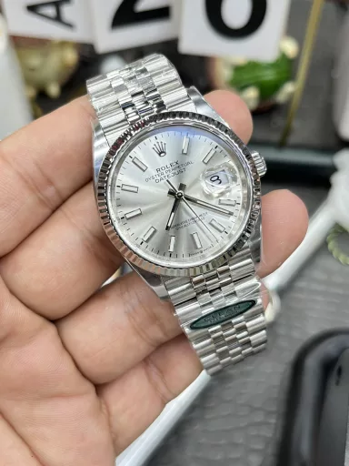 c Rolex Datejust 36mm/3235 movement fully automatic mechanical