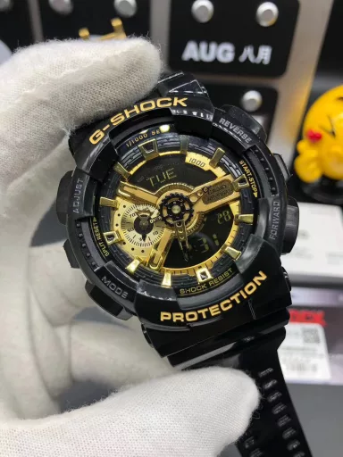 GA-110 Hand-raise Light Casio G-SHOCK--Classic shockproof dial design👍In stock and shipped immediately, 45-degree automatic hand-raise light function with strong visual impact🙈LCD liquid crystal display💡Stopwatch speed function accurate to 1/1000 second⌛Shockproof📣Anti-magnetic💥200 meters waterproof🏊48 city time📲Countdown⏳Alarm clock⏰Fully automatic calendar and other powerful functions