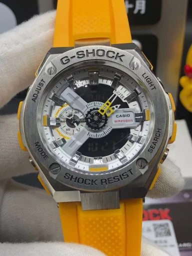 GST-400G hand-raise light Casio G-SHOCK--classic shockproof dial design👍In stock and shipped in seconds, 45-degree automatic hand-raise light function with strong visual impact🙈LCD liquid crystal display💡Stopwatch speed function accurate to 1/1000 second⌛Shockproof📣Anti-magnetic💥200 meters waterproof🏊48 city time📲Countdown⏳Alarm clock⏰Fully automatic calendar and other powerful functions📆