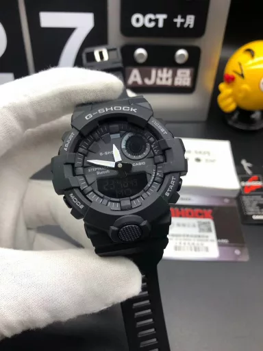 Hot selling GA-120 hand-raising light Casio G-SHOCK--classic shockproof dial design👍In stock and shipped immediately, 45-degree automatic hand-raising light function with strong visual impact🙈LCD liquid crystal display💡Stopwatch speed function accurate to 1/1000 second⌛Shockproof📣Anti-magnetic💥200 meters waterproof🏊48 city time📲Countdown⏳Alarm clock⏰Fully automatic calendar and other powerful functions📆