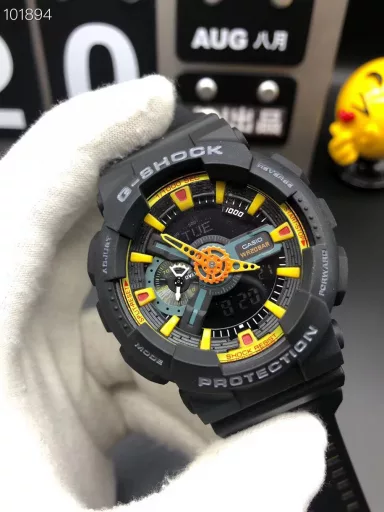 GA-110 Hand-raise Light Casio G-SHOCK--Classic shockproof dial design👍In stock and shipped immediately, 45-degree automatic hand-raise light function with strong visual impact🙈LCD liquid crystal display💡Stopwatch speed function accurate to 1/1000 second⌛Shockproof📣Anti-magnetic💥200 meters waterproof🏊48 city time📲Countdown⏳Alarm clock⏰Fully automatic calendar and other powerful functions📆