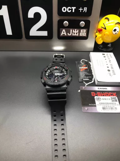 Hot selling GA-120 hand-raising light Casio G-SHOCK--classic shockproof dial design👍In stock and shipped immediately, 45-degree automatic hand-raising light function with strong visual impact🙈LCD liquid crystal display💡Stopwatch speed function accurate to 1/1000 second⌛Shockproof📣Anti-magnetic💥200 meters waterproof🏊48 city time📲Countdown⏳Alarm clock⏰Fully automatic calendar and other powerful functions📆