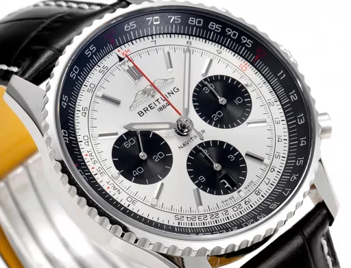 BLS: Breitling's new Navitimer celebrates its 70th anniversary, with a bold new interpretation of the classic watch. Measuring 43mm, the iteration is undoubtedly an authentic Navitimer, with a circular slide rule, baton scale, three subdials and a grooved bezel for easy grip, and the new BLS B01 movement