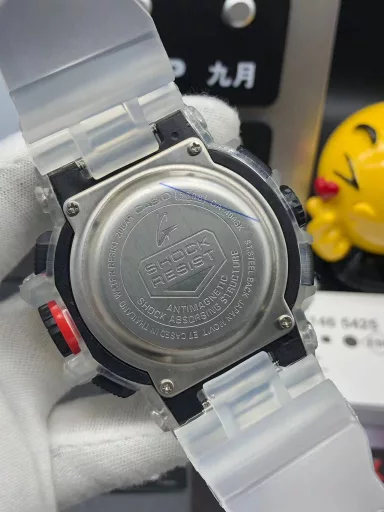 GA-400 hand-raise light Casio G-SHOCK--classic shockproof dial design👍In stock and shipped in seconds, 45-degree automatic hand-raise light function with strong visual impact🙈LCD liquid crystal display💡Stopwatch speed function accurate to 1/1000 second⌛Shockproof📣Anti-magnetic💥200 meters waterproof🏊48 city time📲Countdown⏳Alarm clock⏰Fully automatic calendar and other powerful functions📆