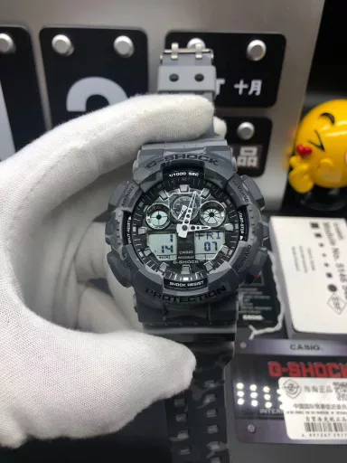 Hot selling GA-120 hand-raising light Casio G-SHOCK--classic shockproof dial design👍In stock and shipped immediately, 45-degree automatic hand-raising light function with strong visual impact🙈LCD liquid crystal display💡Stopwatch speed function accurate to 1/1000 second⌛Shockproof📣Anti-magnetic💥200 meters waterproof🏊48 city time📲Countdown⏳Alarm clock⏰Fully automatic calendar and other powerful functions📆