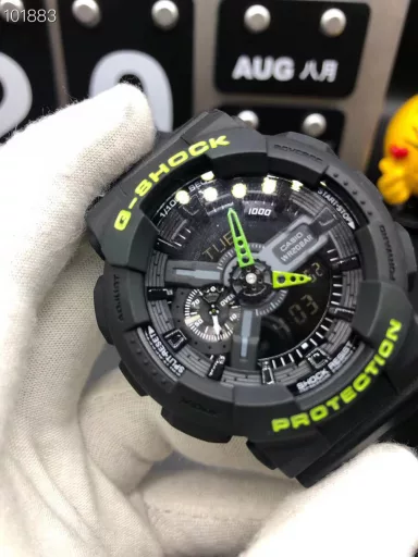 GA-110 Hand-raise Light Casio G-SHOCK--Classic shockproof dial design👍In stock and shipped immediately, 45-degree automatic hand-raise light function with strong visual impact🙈LCD liquid crystal display💡Stopwatch speed function accurate to 1/1000 second⌛Shockproof📣Anti-magnetic💥200 meters waterproof🏊48 city time📲Countdown⏳Alarm clock⏰Fully automatic calendar and other powerful functions📆