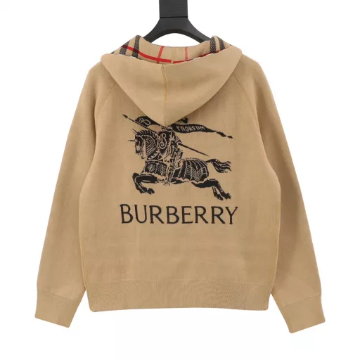 Burberry Classic Check Double-sided Cashmere Knitted Long Sleeve Hooded JacketOfficial Fall and Winter New Style Classic Check, Warhorse Jacquard Double-sided High-end Style Design Soft Fabric, Especially High-end Style Super Versatile and Not Picky at All Unisex Style