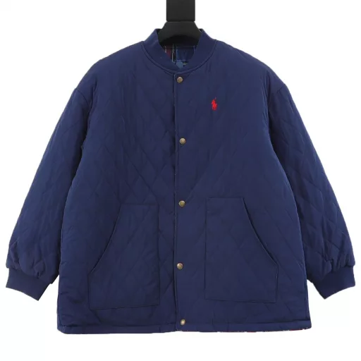 Ralph Lauren 24FW R53 Pony Logo Diamond Double-sided Cotton JacketRetro plaid color matching can be worn on both sides Classic design Retro windproof jacket Button collar Pony logo embroidered logo on the chest Elastic cuffs Zipper windproof design on the hem Perfect fusion of casual style and street fashion elements Very suitable for neutral wear The fabric texture of the jacket is very good and comfortable to wear It is a very versatile trendy jacket Original development Pure cotton fabric Exquisite embroidery Evergreen style for all seasons