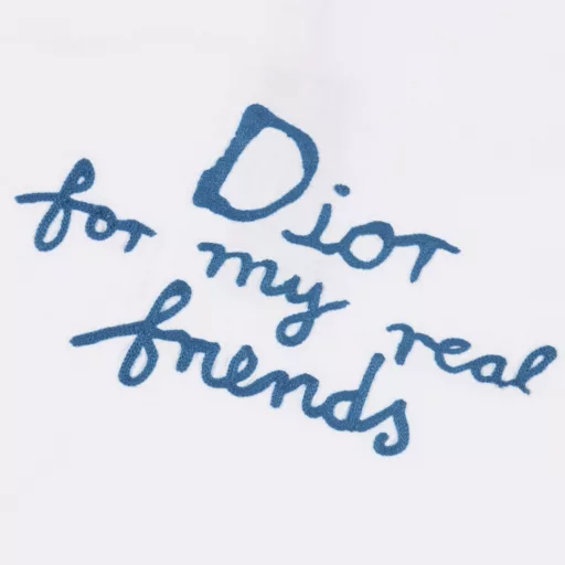 Dior 25ss towel embroidery letter short sleevesCustom-woven pure cotton bamboo cotton fabric, using towel embroidery technology. The technology is extremely complex. Loose version, full set of accessories. The fabric is soft and thick. Three labels are complete. The same style for men and women